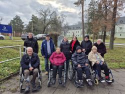 Vianočný anjel v katolíckom dome v dubnici nad váhom 2025 - 20251209_111735_zmensena