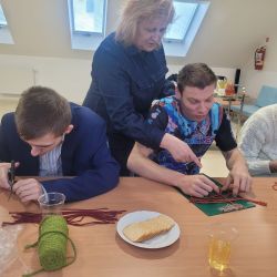 Práca s makrame - 20251028_092554_zmensena